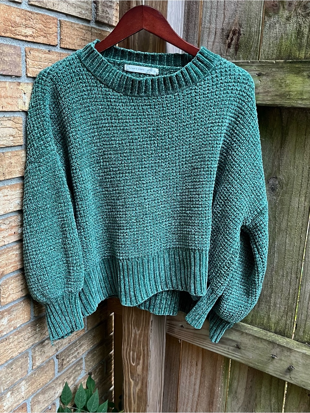 Altar'd State Green Chunky Crewneck Sweater